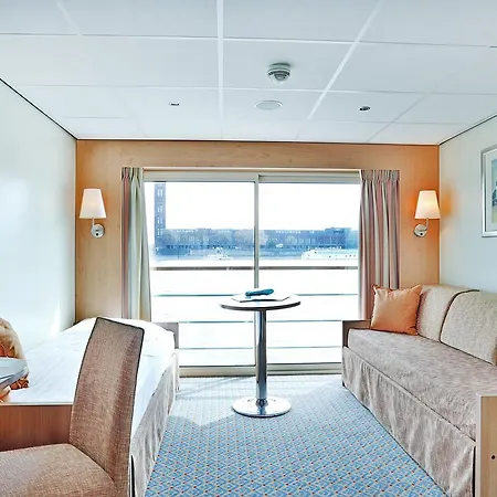 Botel Fairtours Hotelschiff Aurelia**** Dusseldorf